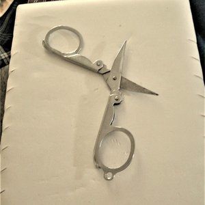 FOLDING CRAFT SCISSORS